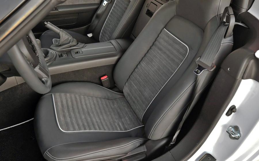  Mazda MX-5 Spyder Concept 2011 года  (фото 5 из 21)
